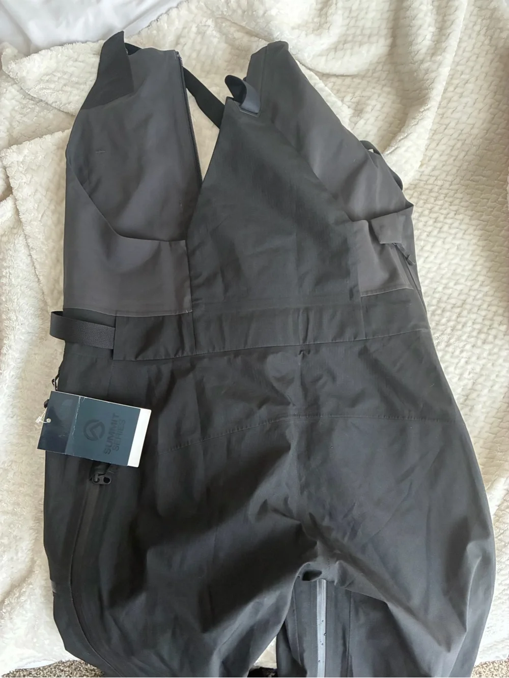 Black Men’s Technical Bib Pants